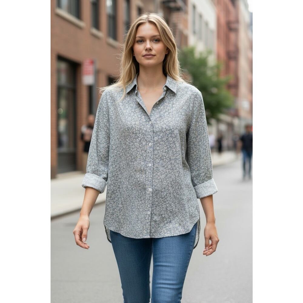 LOFT Women Corduroy Cotton Button Up Shirt Size XS Light Blue Floral Casual